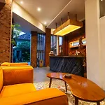 Bali Ayu Hotel & Villas